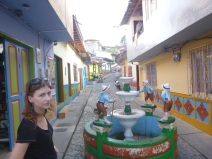 Guatape, calle de los recuerdos, Colombia