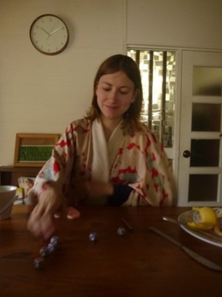 Close to Kamakura, playing zilch in kimono, Japan